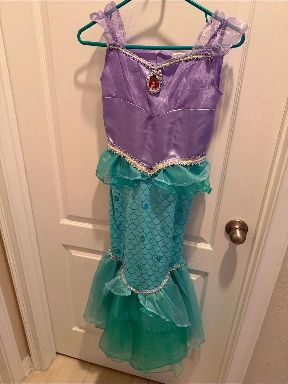 Disney Ariel from Little, mermaid purple and green 7/8 costume